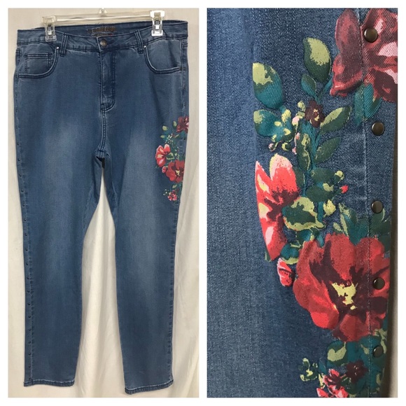 😳SALE😳Control Jeans w/floral & studs. 14 - Picture 2 of 4
